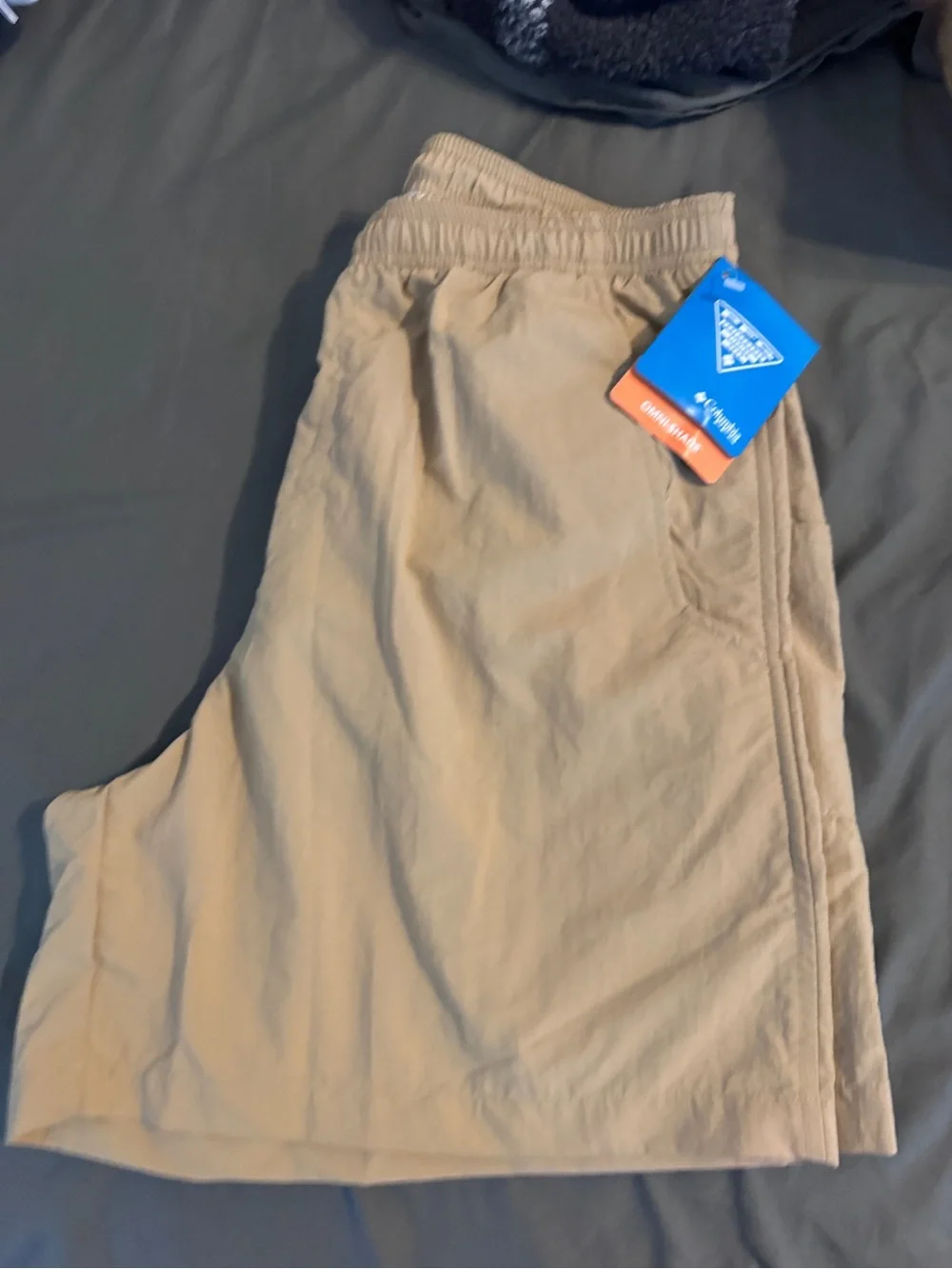 Columbia PFG men’s small shorts